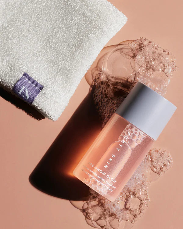 PRE-SHOW GLOW INSTANT RETEXTURIZING 10% AHA TREATMENT + REUSABLE APPLICATOR